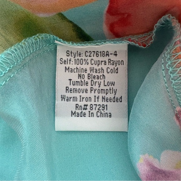 Johnny Was Red & Turquoise Floral Rayon Print Loose Shift Dress! Short Sleeve. M - Picture 9 of 12